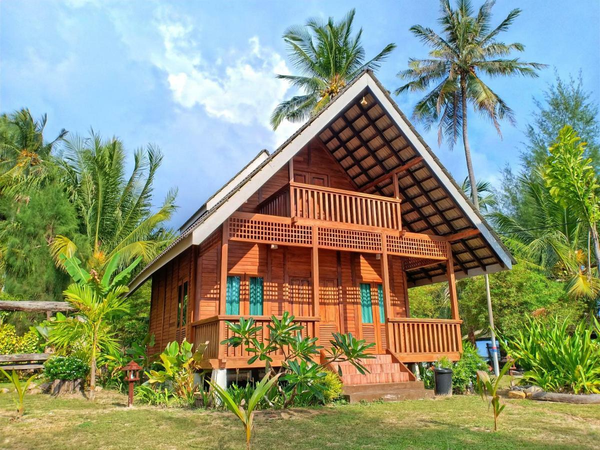 Bayu Lestari Island Resort Mersing Εξωτερικό φωτογραφία